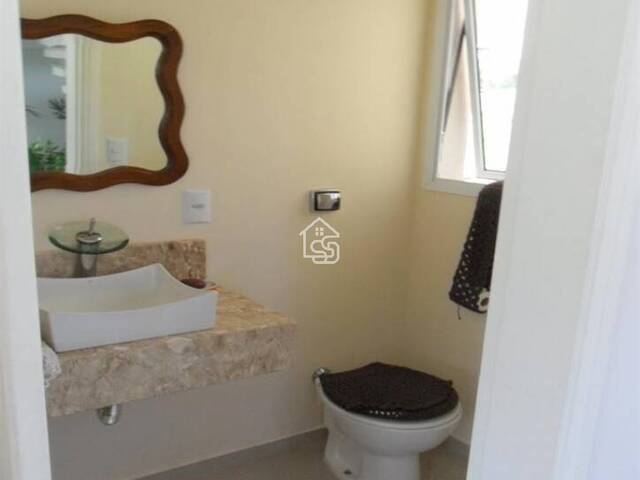 Sobrado para Venda em Vinhedo - 3