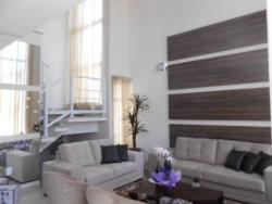 Sobrado para Venda em Vinhedo - 2