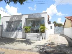 #CA0392 - Casa para Venda em Valinhos - SP