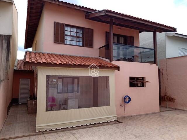 Sobrado para Venda em Vinhedo - 3