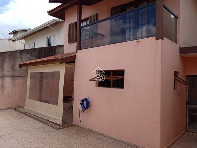 Sobrado para Venda em Vinhedo - 2