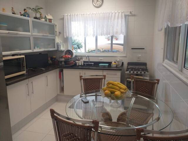 #CA5680 - Casa para Venda em Vinhedo - SP