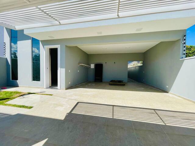 #CA5758 - Casa para Venda em Vinhedo - SP