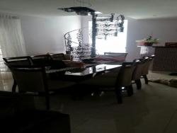 Sobrado para Venda em Vinhedo - 4