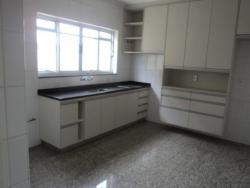 Sobrado para Venda em Vinhedo - 5