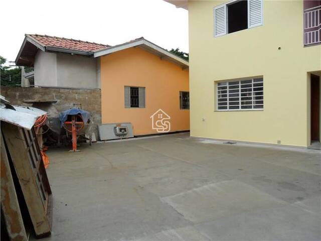 Sobrado para Venda em Vinhedo - 2