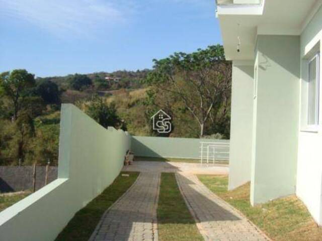 Sobrado para Venda em Vinhedo - 3