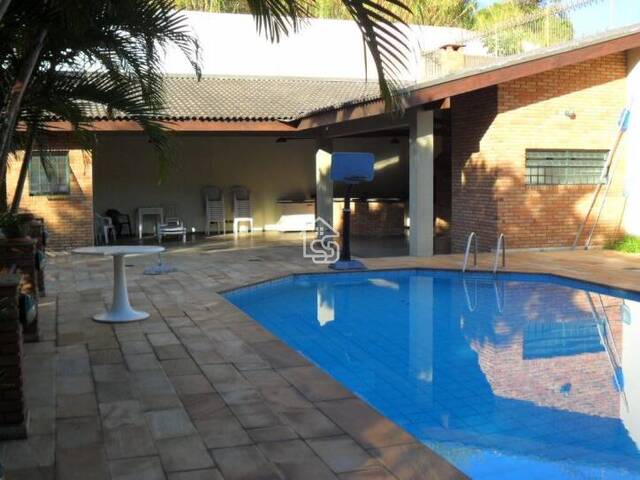 Sobrado para Venda em Vinhedo - 3