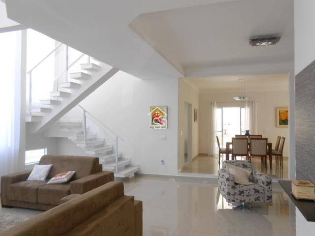 Sobrado para Venda em Vinhedo - 2